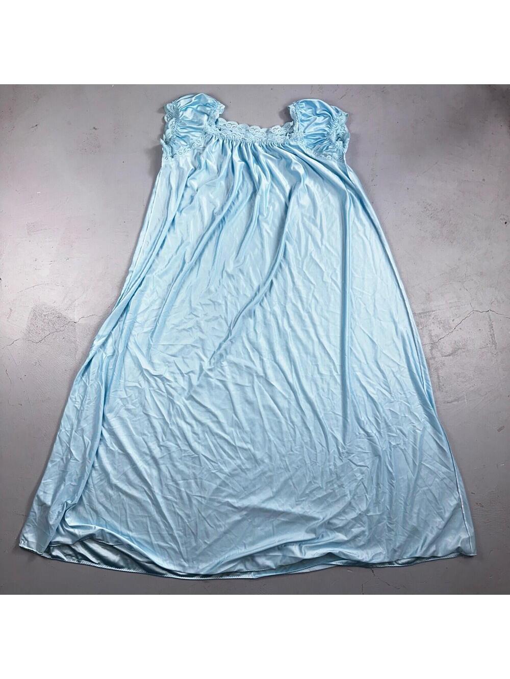 Vintage 1970s Olga Lingerie Slip Dress Sleepwear Full Sweep Nightgown Lace 70s